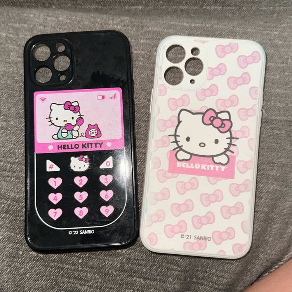 2 Hello kitty iPhone 11pro cases bundle
